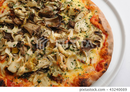 蘑菇披薩 蘑菇披薩 43240089