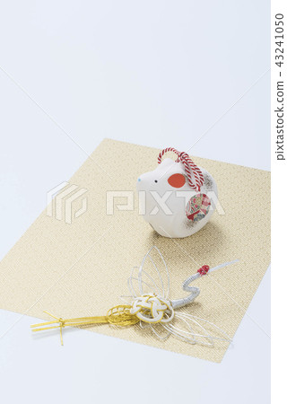 Water doll of child doll and crane 43241050