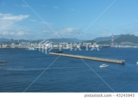 Ujina Port 43243943