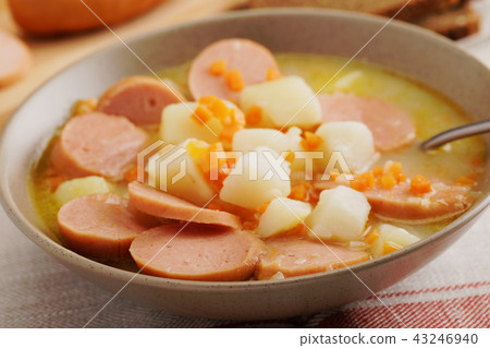 Dutch soup with Rookworst sausages 43246940