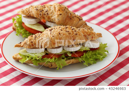 Goat cheese croissant sandwich Goat cheese croissant sandwich 43246983