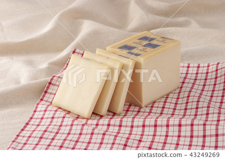 Cheese Cheese 43249269