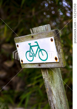 Bike sign 43254350