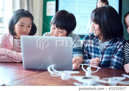 IT教育的課堂場面 IT教育的課堂場面 43255937