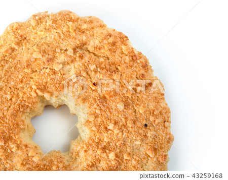 Shortcrust ring isolated on white Shortcrust ring isolated on white 43259168