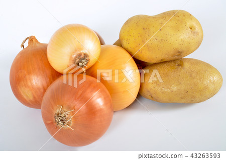 Potato and onion Potato and onion 43263593