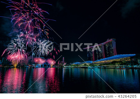 [美景]新加坡濱海灣金沙酒店和煙火 43264205