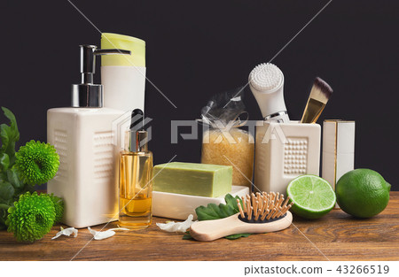 Spa body care products on wooden table Spa body care products on wooden table 43266519