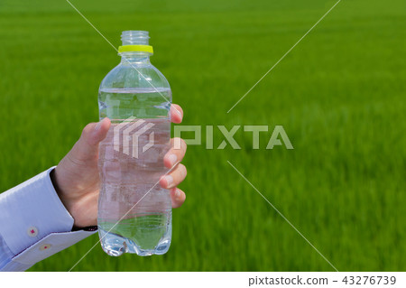 PET bottle hydration heat stroke measures image 43276739