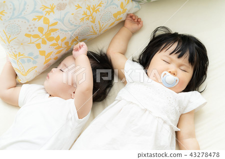 嬰兒 嬰兒 43278478