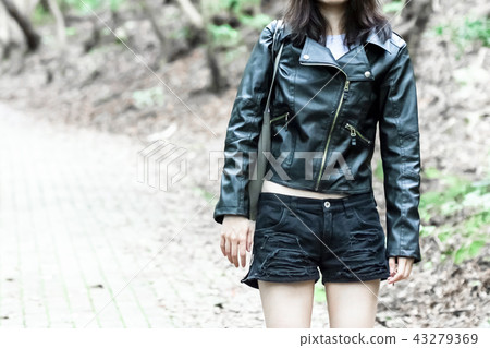 Woman in the woods Woman in the woods 43279369