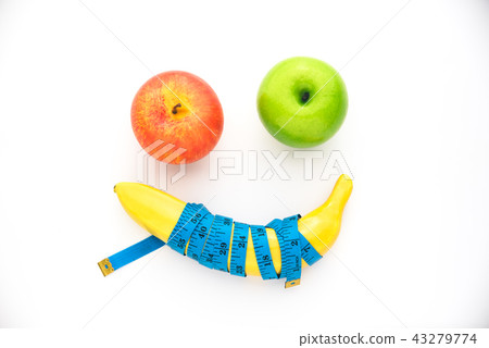 Bananas and measuring lines laid Bananas and measuring lines laid 43279774