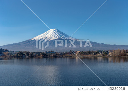 Mount Fuji (Kawaguchiko March fine) Mount Fuji (Kawaguchiko March fine) 43280016