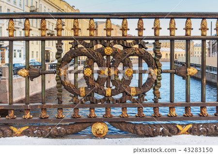 Fragment of fence of Great Konyushenny Bridge  43283150