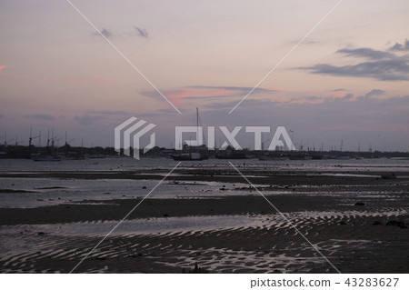 巴厘島沙努爾海灘印度尼西亞 43283627