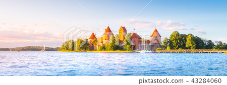 Old castle in sunset time. Trakai, Lithuania 43284060