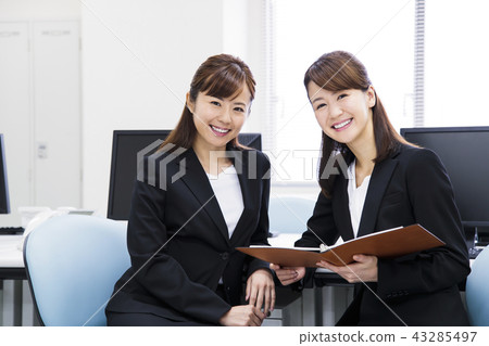 女商人婦女會議隊辦公室商人 43285497