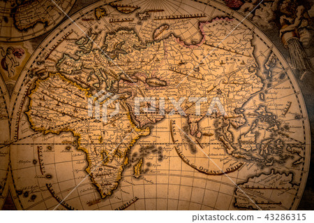 vintage map of the world 1733 43286315