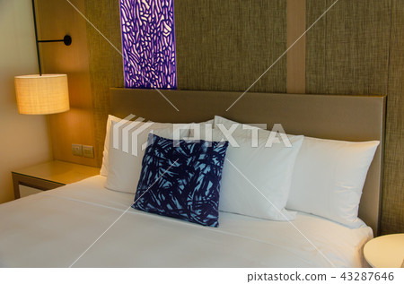 pillows on bed pillows on bed 43287646