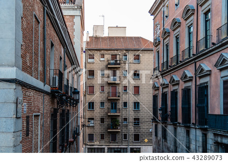 Scenic view of Street in historic city centre of Madrid Scenic view of Street in historic city centre of Madrid 43289073
