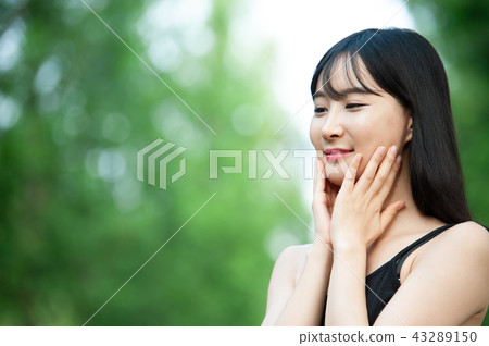 年輕的女人 43289150