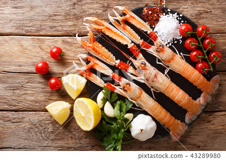 Food background fresh raw langoustine, scampi 43289980