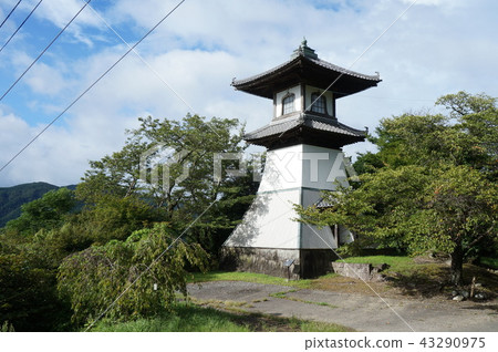 【四國36不動道聖地】4號橋倉寺，註冊有形文化財產，高燈籠，德島縣三好市 43290975