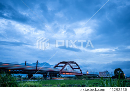 臺灣 花蓮 玉里 客城鐵橋 稻田 Hualien Red Bridge  台湾花蓮 43292286