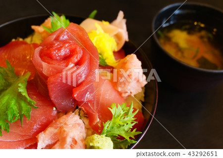 金槍魚蓋飯碗 43292651