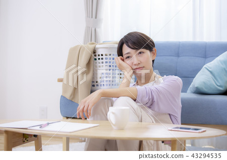 Female fatigue stress in 30 's depression Depressed physical condition 43294535