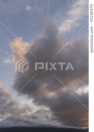 Mountain Fuji with nice cloud shape on the top 43296479
