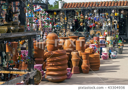 Mexican Souvenir Ceramic shop. 43304936