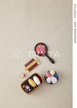 Mirror, needle holder, Korea Mirror, needle holder, Korea 43307151