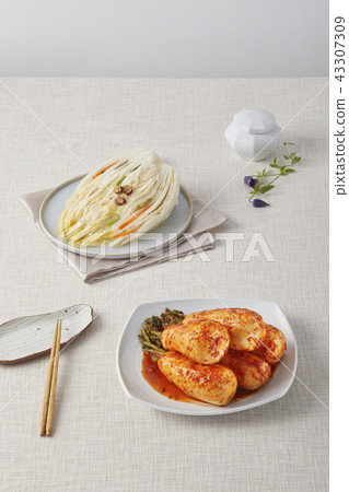 White kimchi, bamboo kimchi 43307309