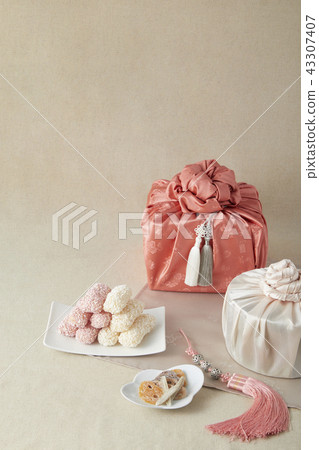 Yuka, crepe, gift 43307407