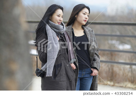 Winter Travel Sisters Photo Travel Healing 43308254