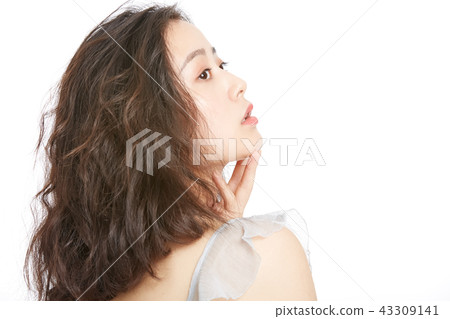 Woman Portrait Series Dressup 43309141