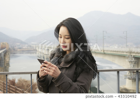 冬季旅行姐妹照片旅行治療 43310492