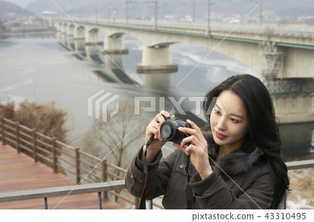 冬季旅行姐妹照片旅行治療 43310495