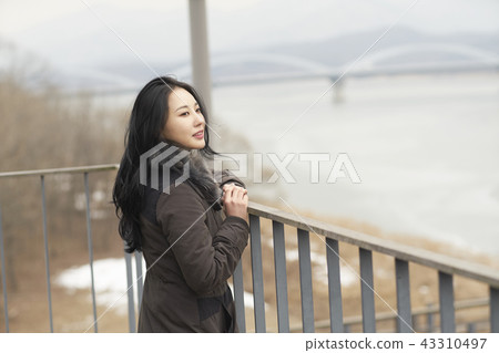 冬季旅行姐妹照片旅行治療 43310497