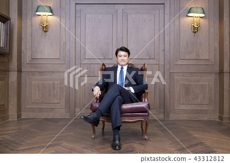 商人,業務,首席執行官,總統,代表,辦公室,辦公室,辦公室 商人,業務,首席執行官,總統,代表,辦公室,辦公室,辦公室 43312812