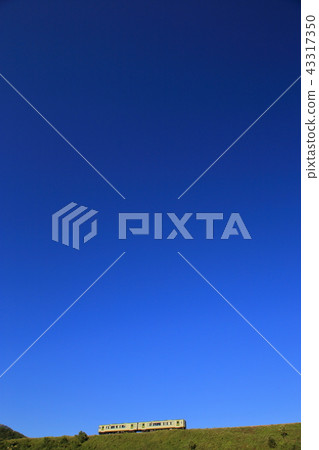 Koumi Line and Summer Blue Sky 43317350