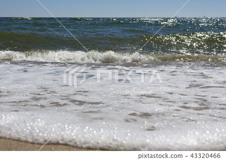 Sea foam close-up 43320466