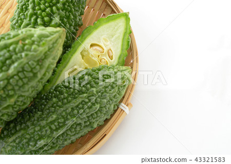 Fresh vegetables 43321583