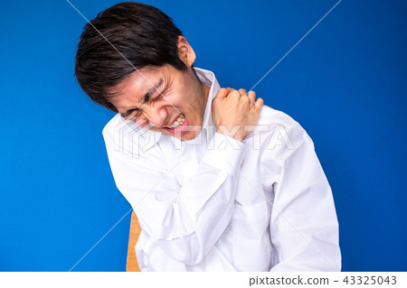 脖子僵硬 43325043
