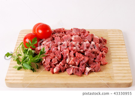 Raw beef meat Raw beef meat 43330955