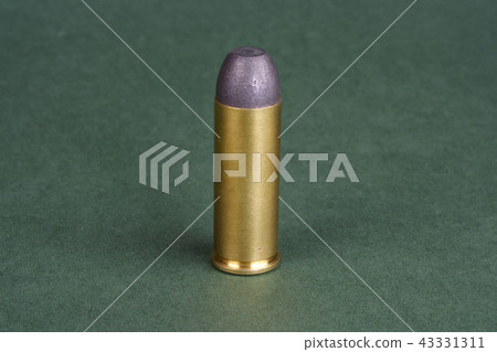 The Wild West period Revolver cartridges   43331311