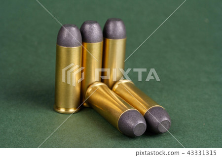 The Wild West period Revolver cartridges   43331315