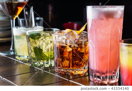 cocktail in the bar 43334140