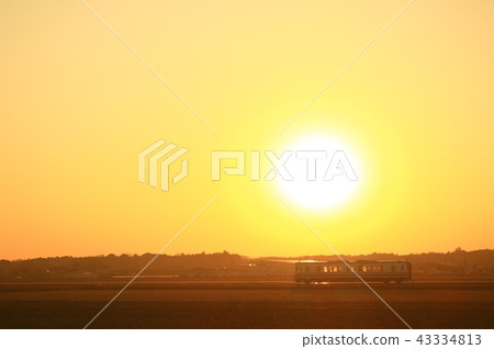 日落和佐索線 43334813